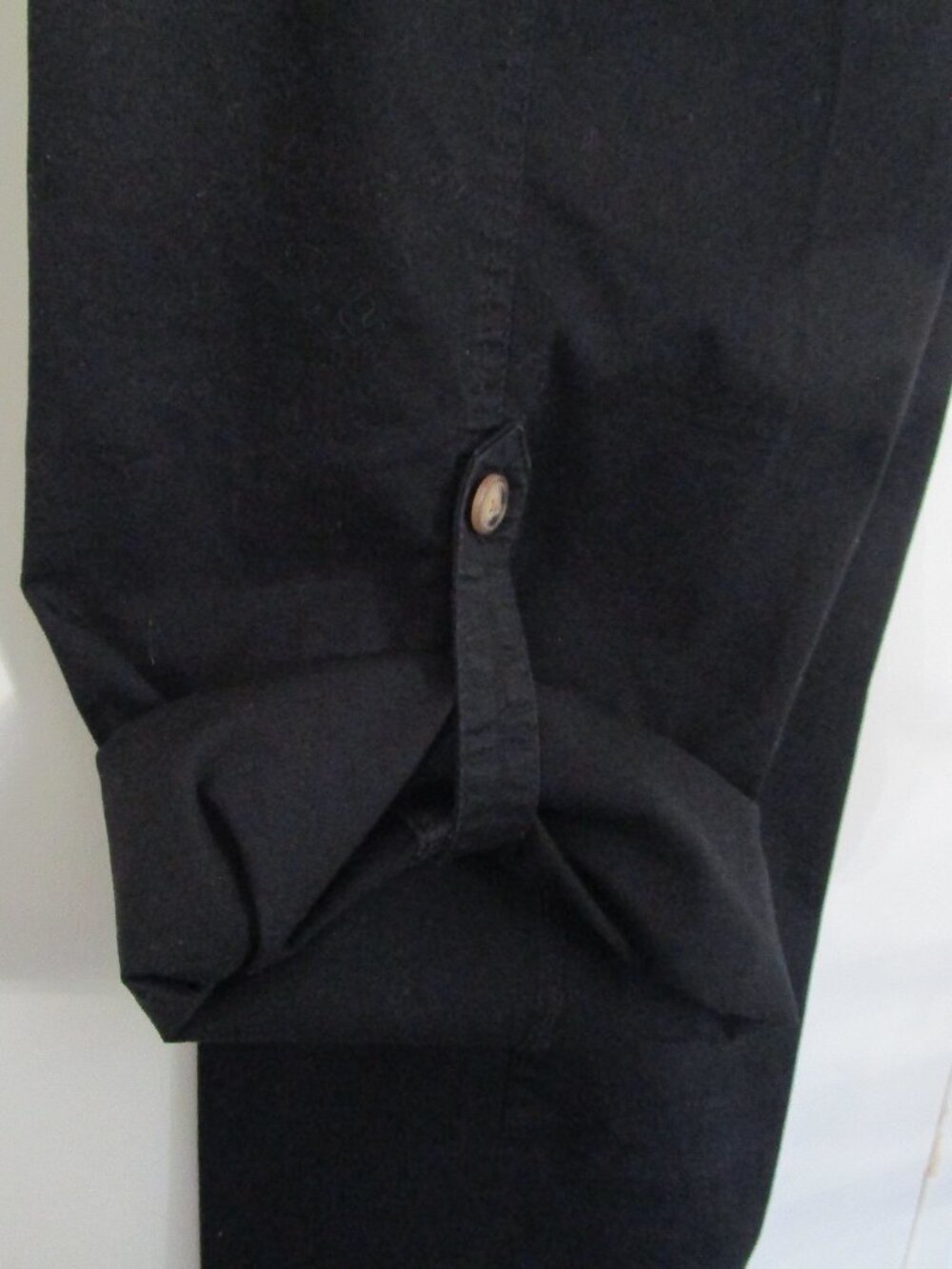 Black light cotton pants with roll-up leg, size 16.